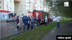 Жители Волгограда в очереди за водой. Скриншот видео V1.RU